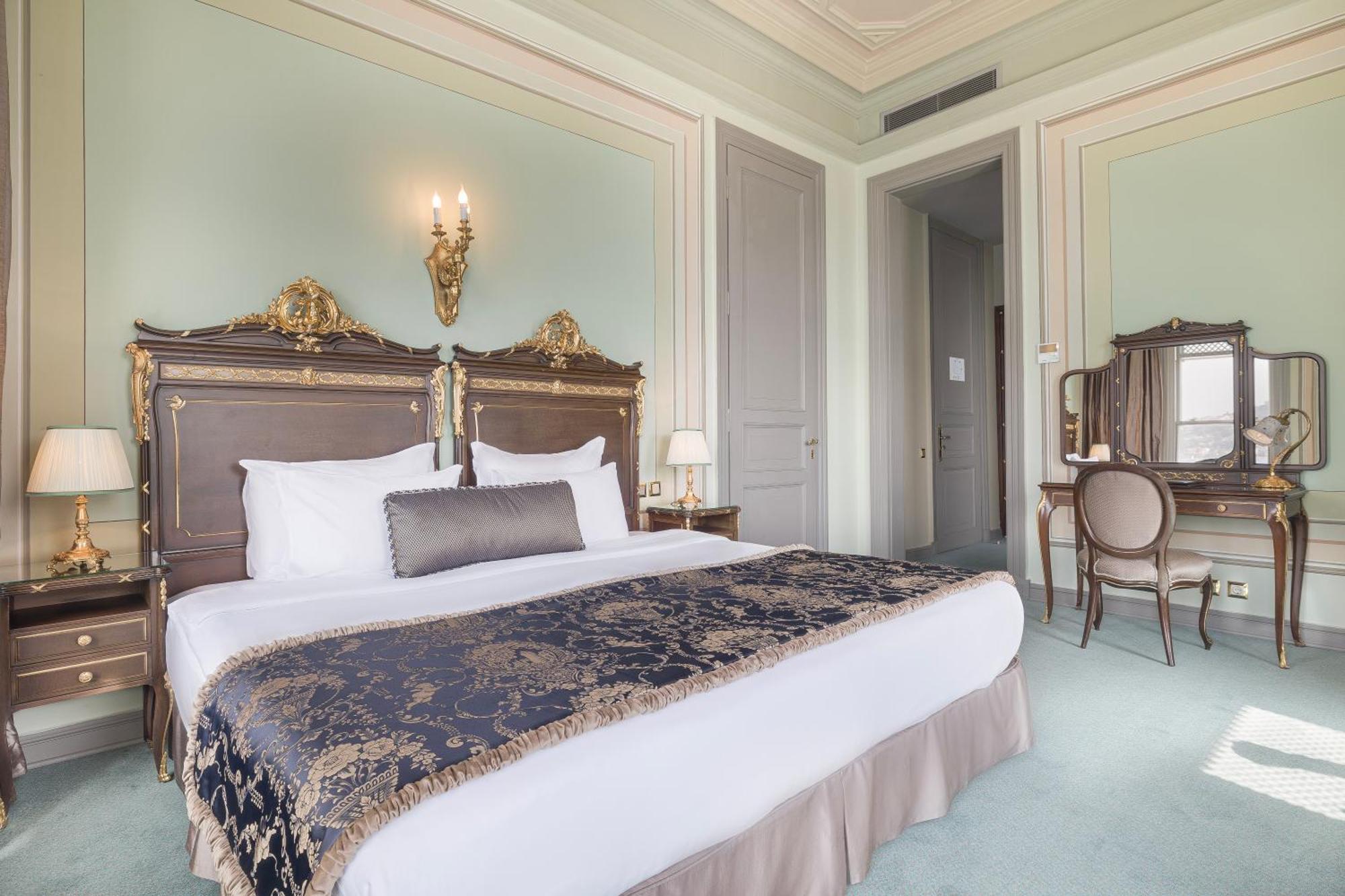 Bosphorus Palace Hotel Истанбул Екстериор снимка