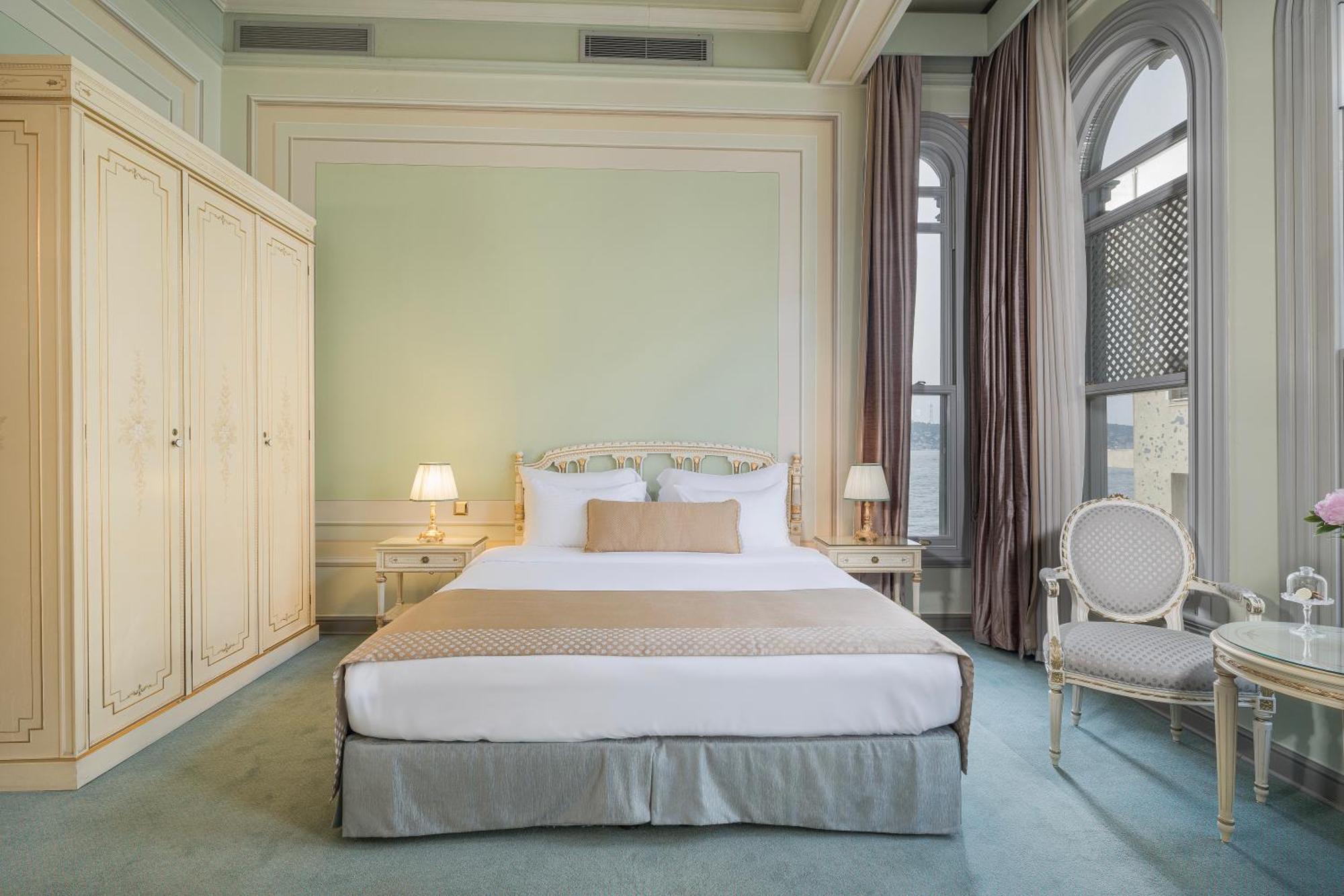Bosphorus Palace Hotel Истанбул Екстериор снимка