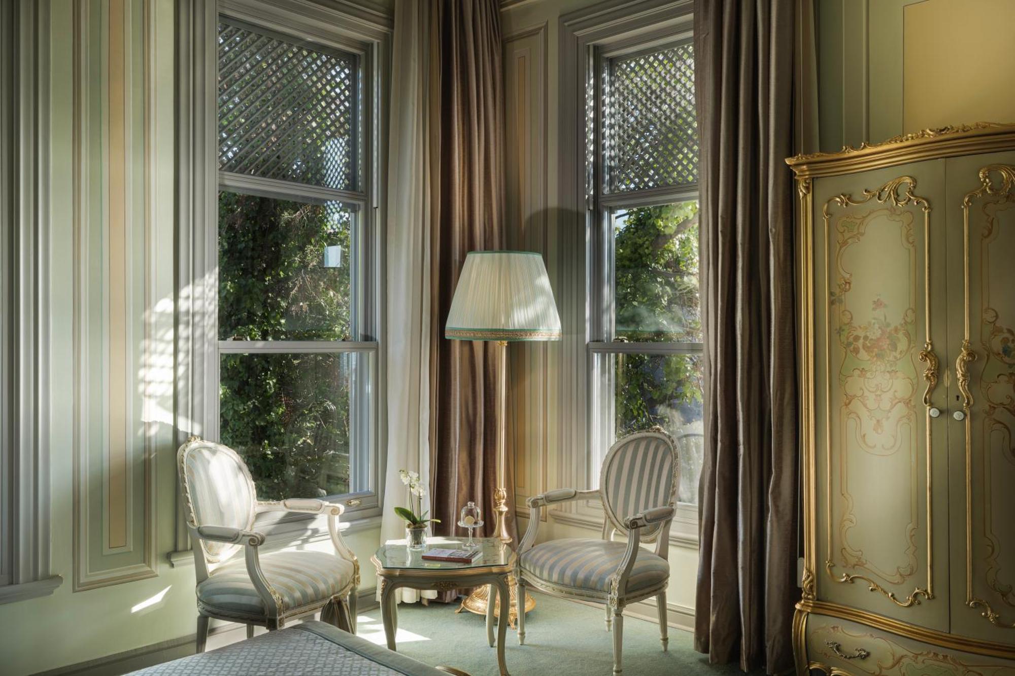 Bosphorus Palace Hotel Истанбул Екстериор снимка